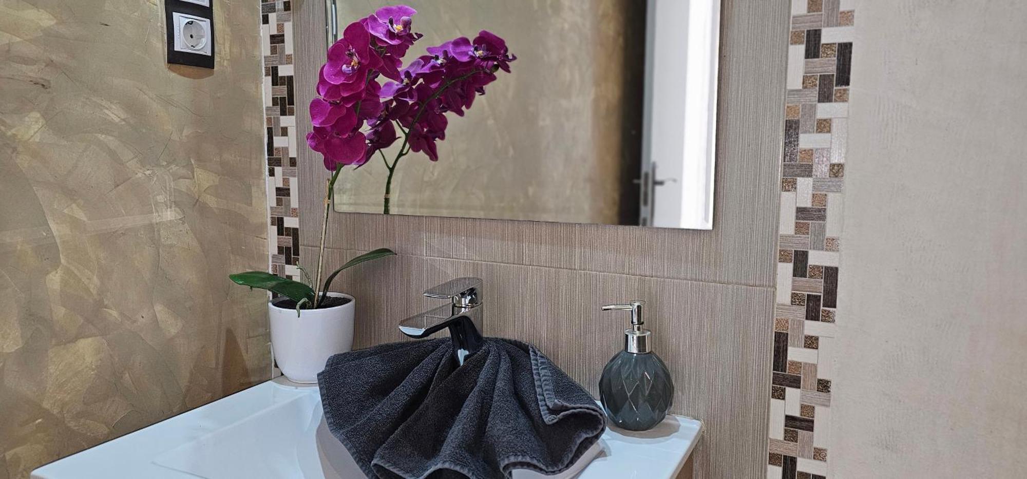 Namaste Modern Elegance City Center Apartment By Namaste Elite ตอร์เรโมลิโนส ภายนอก รูปภาพ