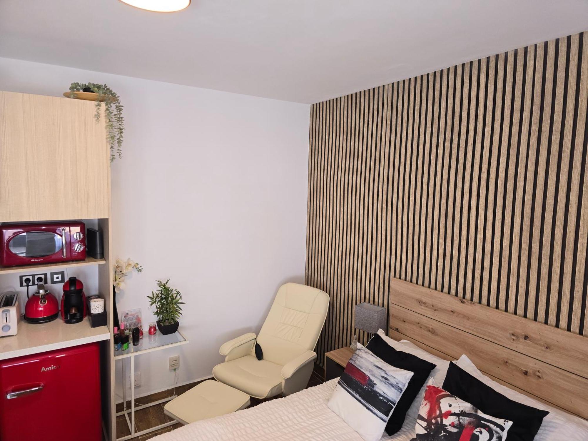 Namaste Modern Elegance City Center Apartment By Namaste Elite ตอร์เรโมลิโนส ภายนอก รูปภาพ